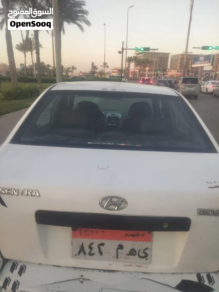 Hyundai Verna 2012 photo 4