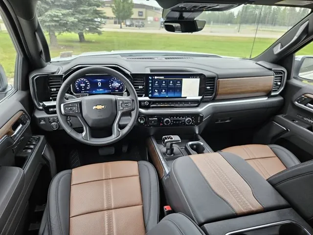 Chevrolet Silverado 1500 2026 photo 2