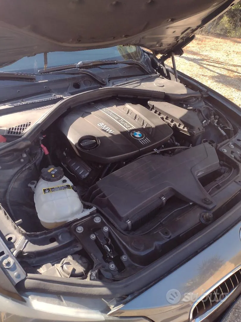 BMW 116D 2012 photo 2