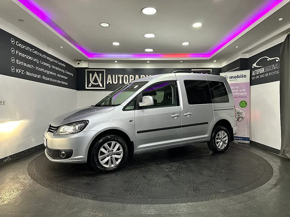 Volkswagen Caddy 2012 photo 2