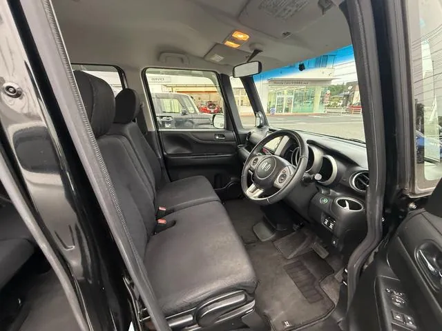 Honda N-Box 2013 photo 5