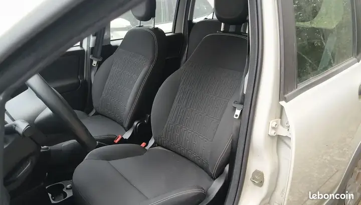 Fiat Panda 2023 photo 4