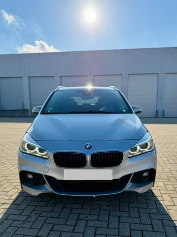 BMW 225Xe Active Tourer 2016 photo 2