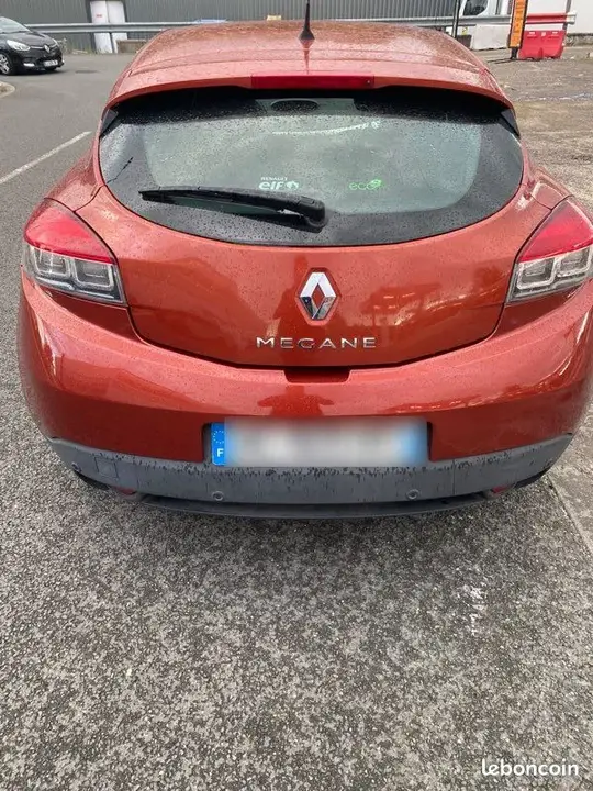 Renault Megane 2009 photo 2