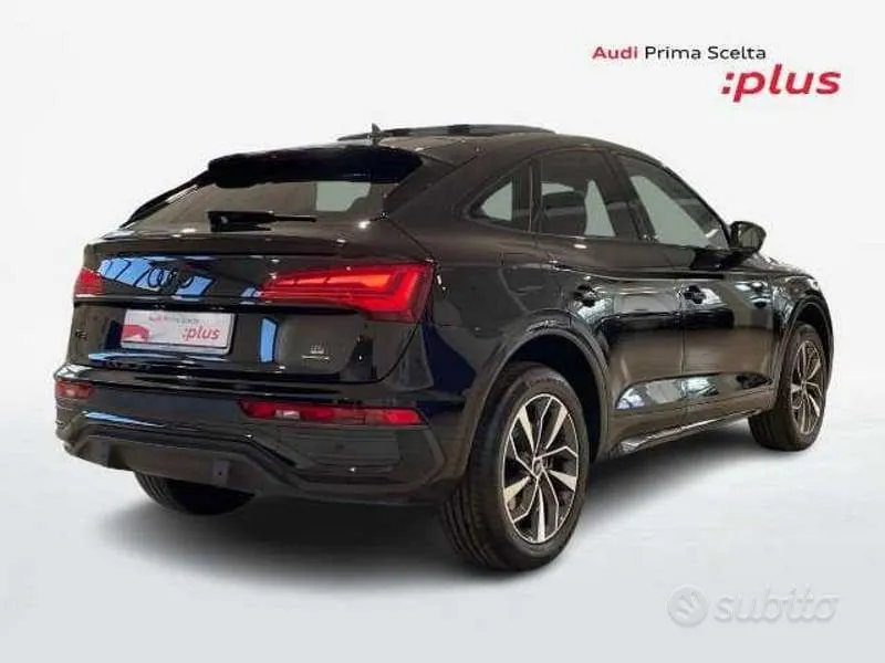 Audi Q5 2022 photo 2