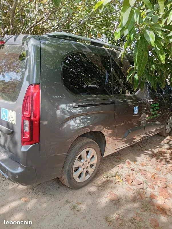 Opel Combo 2020 photo 2