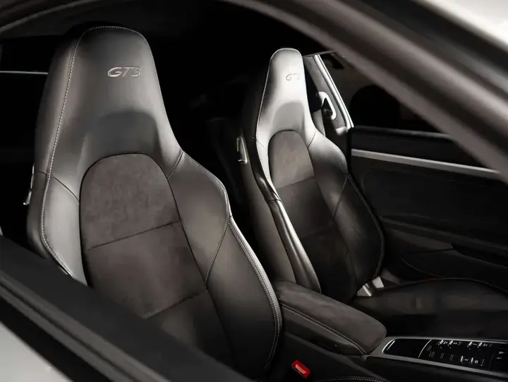 Porsche 911 2018 photo 5