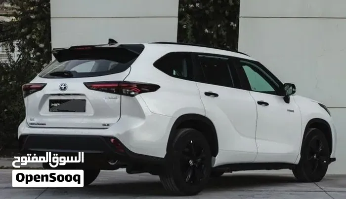 Toyota Highlander 2024 photo 2