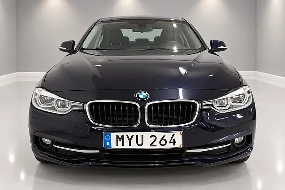 BMW 320 2016 photo 2