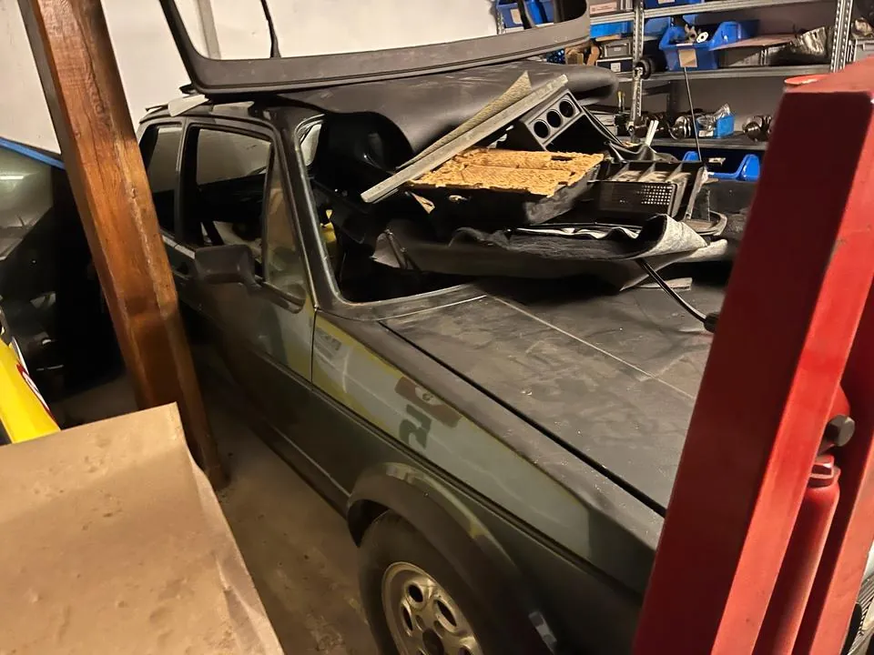 Volkswagen Golf 1