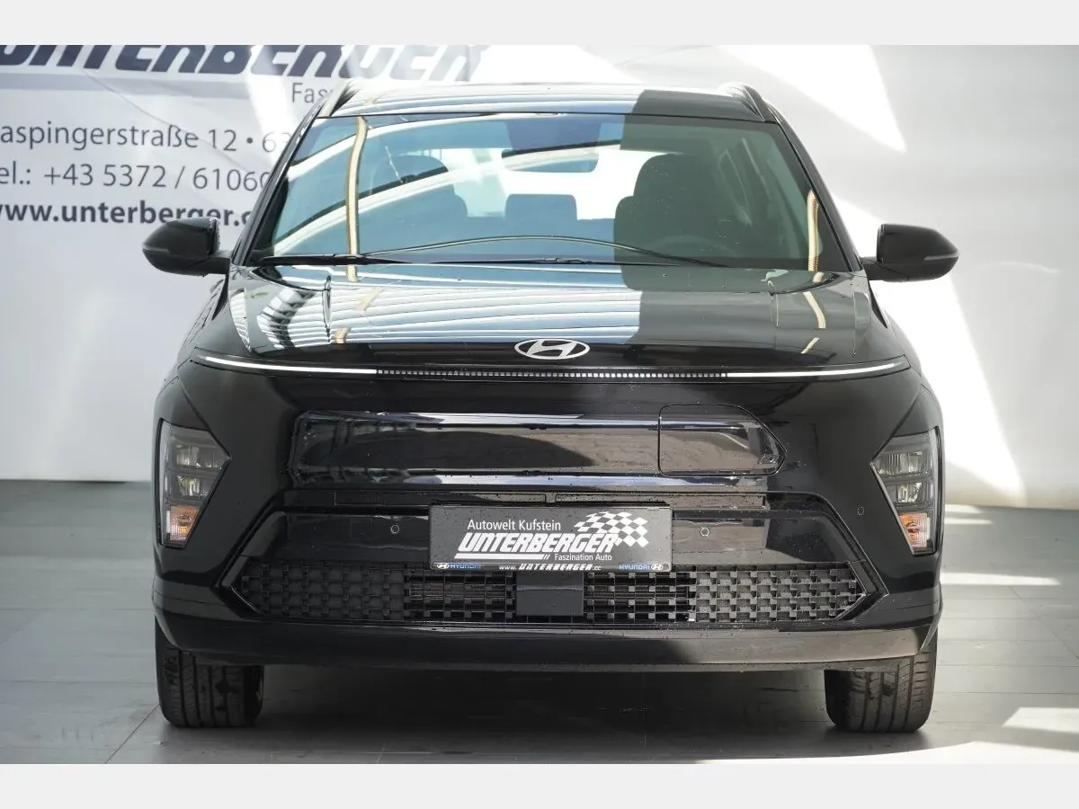 Hyundai Kona photo 3