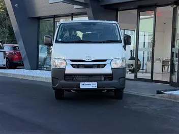 Toyota Hiace 2026 photo 3