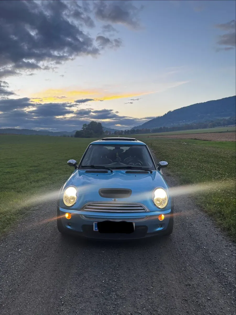 Mini Cooper 2003 photo 2