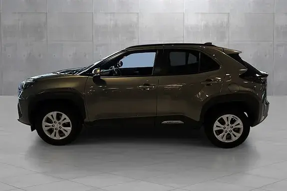 Toyota Yaris Cross 2023 photo 2