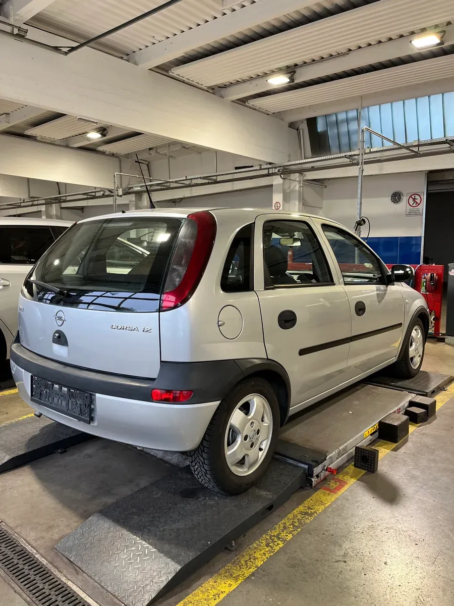 Opel Corsa 2002 photo 3