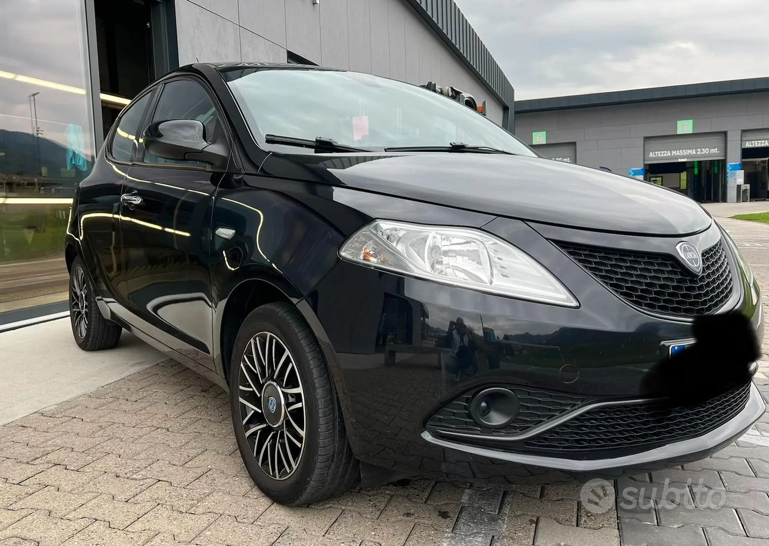 Lancia Ypsilon 2019 photo 2