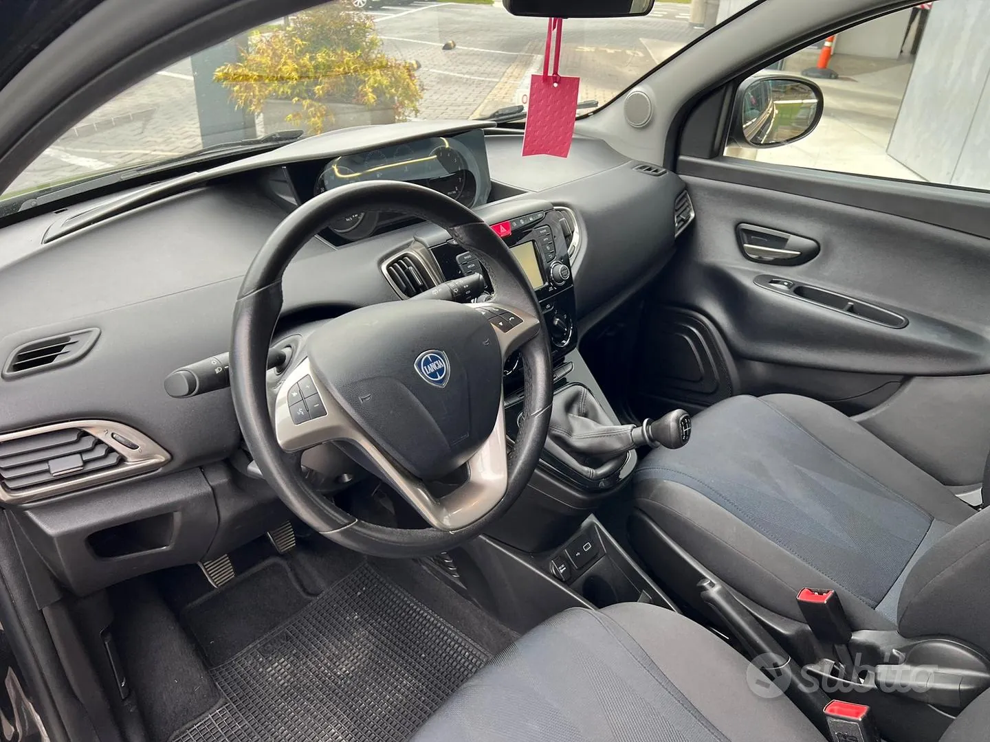 Lancia Ypsilon 2019 photo 5