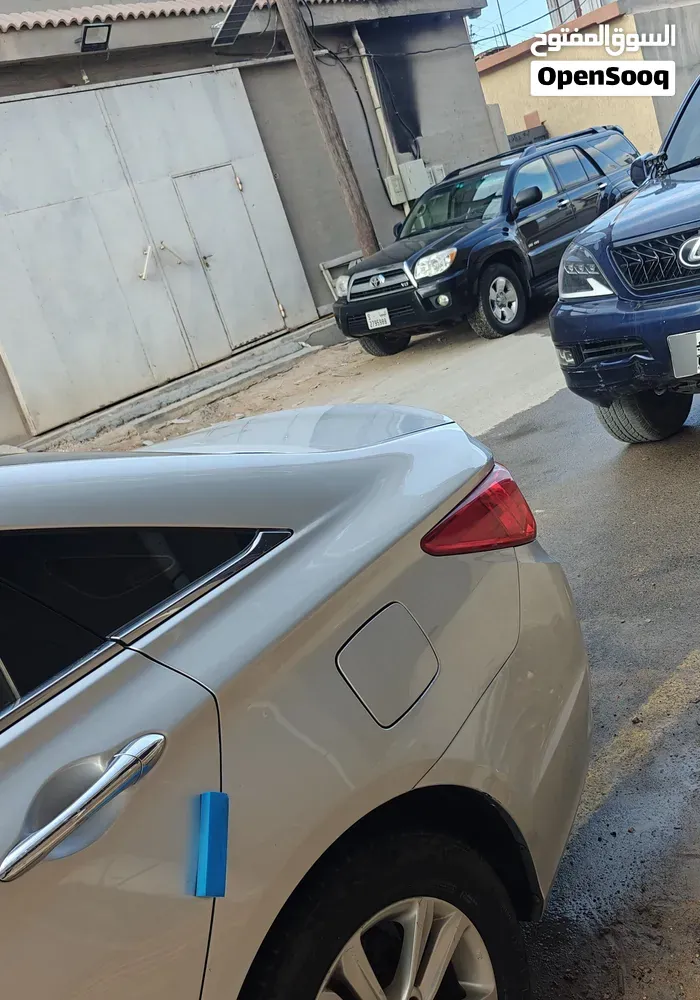 Hyundai Sonata 2011 photo 2