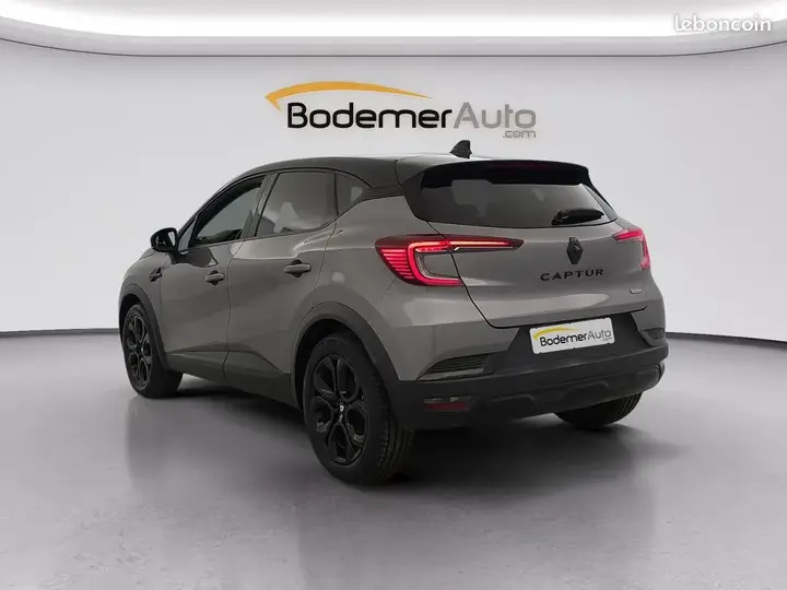 Renault Captur 2022 photo 3