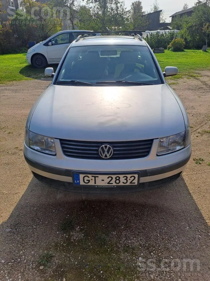 Volkswagen Passat 1997 photo 2