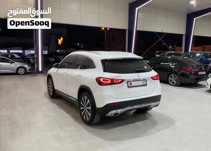 Mercedes-Benz Gla 200 2021 photo 3