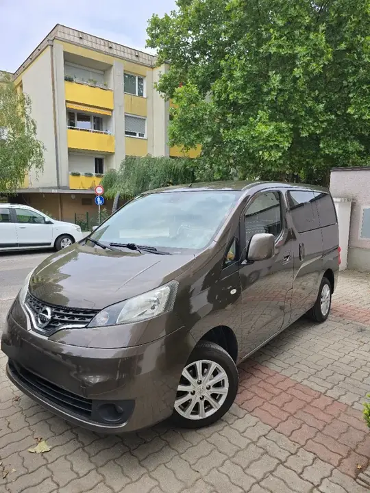 Nissan Nv200
