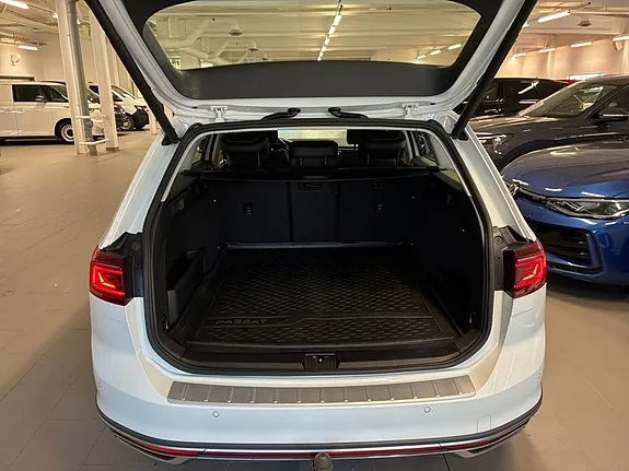 Volkswagen Passat 2020 photo 5