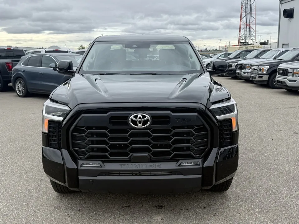 Toyota Tundra 2024 photo 3