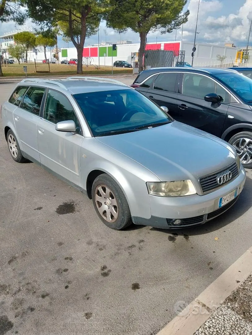 Audi A4 2004 photo 5