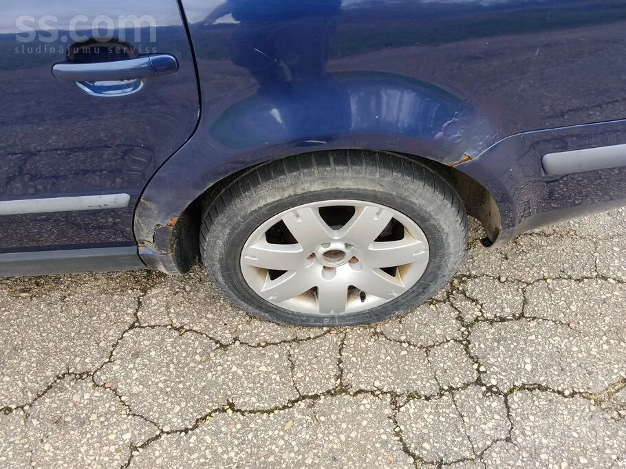 Volkswagen Passat 2006 photo 4