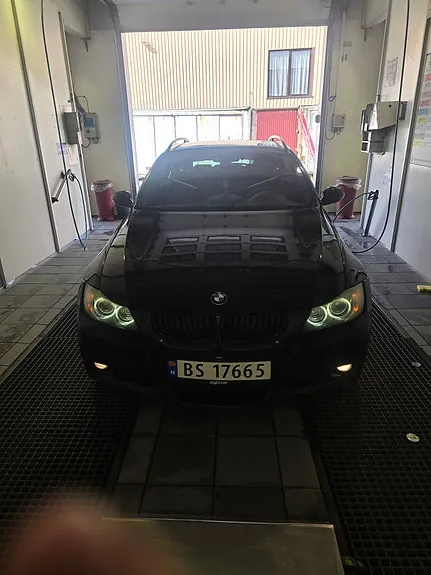 BMW 320D