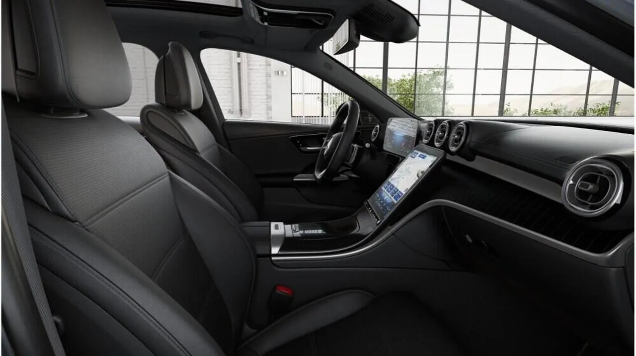 Mercedes-Benz C-Class photo 5