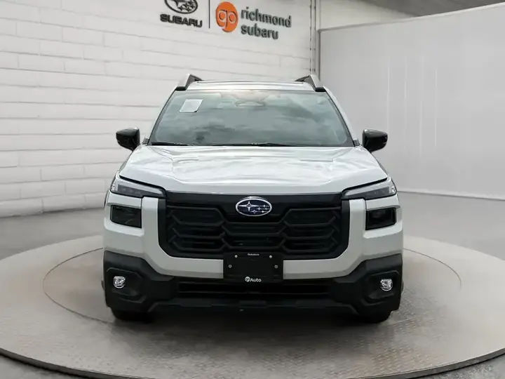 Subaru Outback 2026 photo 2