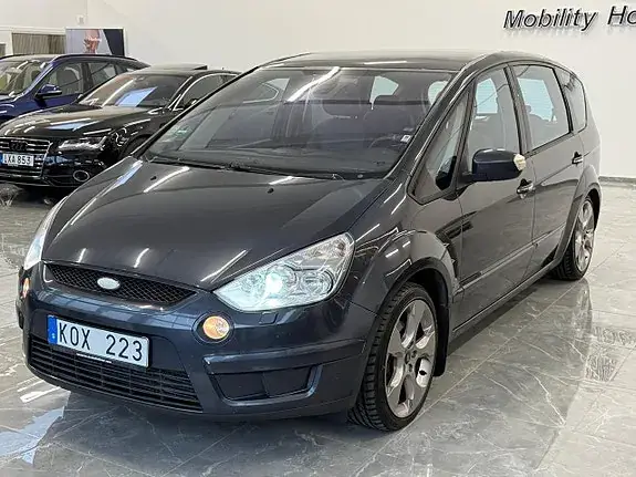 Ford S-Max 2010 photo 4