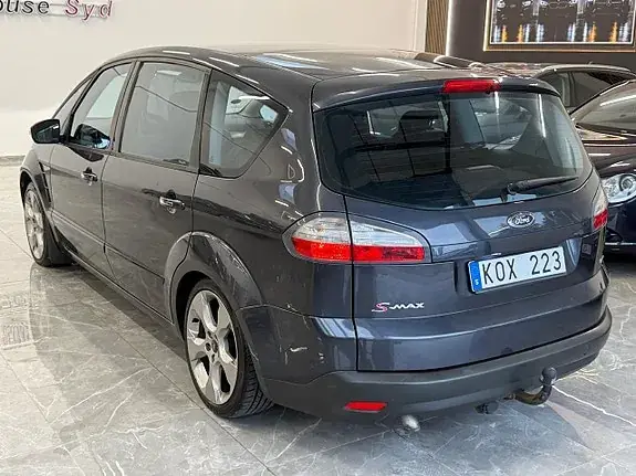Ford S-Max 2010 photo 3