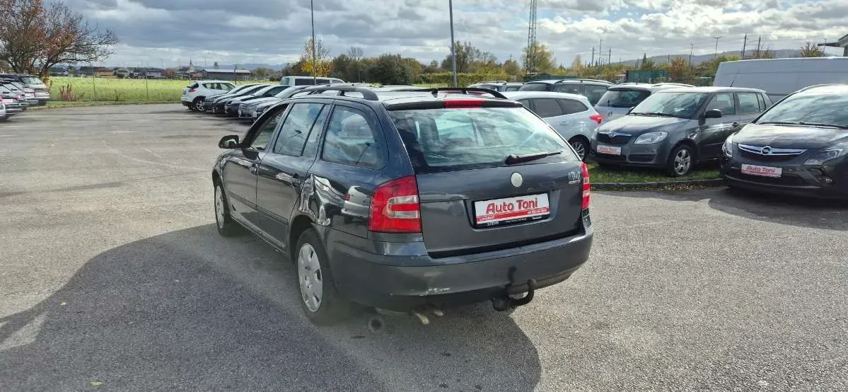 Skoda Octavia 2008 photo 3
