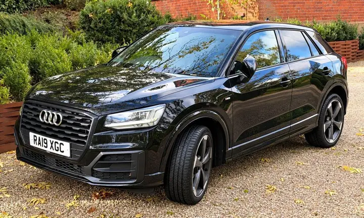 Audi Q2 2019 photo 2