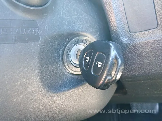 Toyota Wish 2010 photo 5