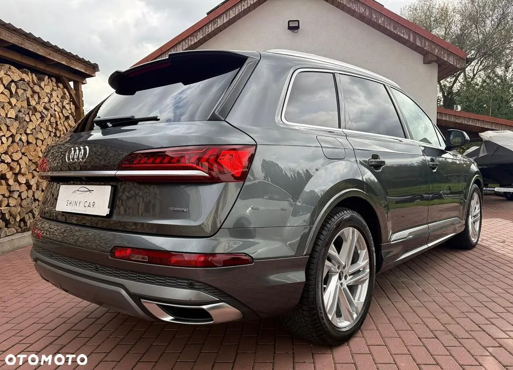 Audi Q7 2021 photo 3