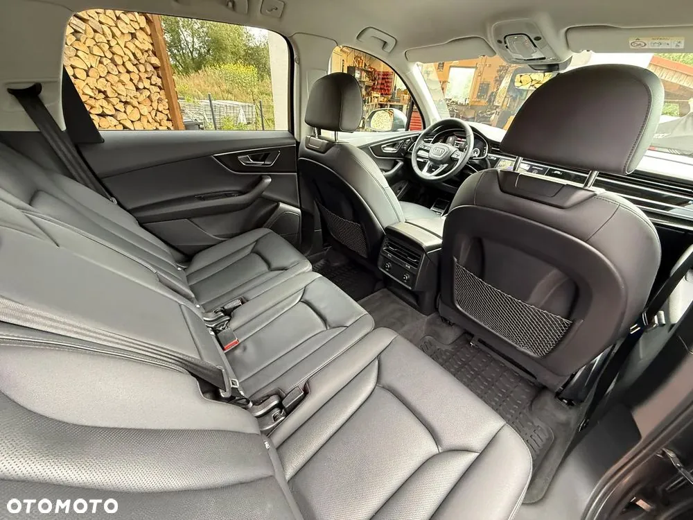 Audi Q7 2021 photo 5