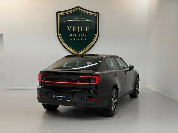 Polestar 2 2021 photo 3