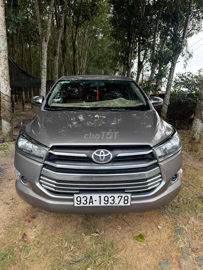 Toyota Innova 2018 photo 2