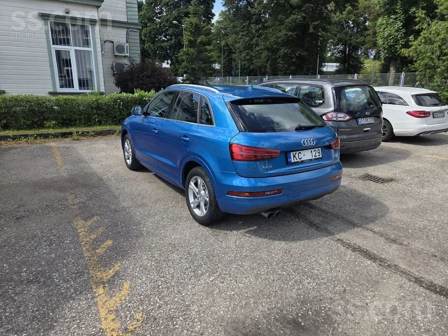 Audi Q3 2015 photo 3