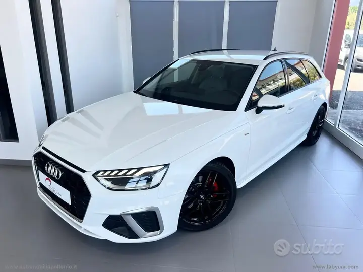 Audi A4 Avant 2022 photo 3