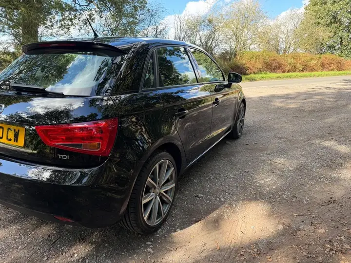 Audi A1 2013 photo 3
