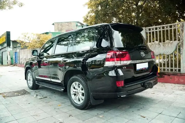 Toyota Land Cruiser 2016 photo 3