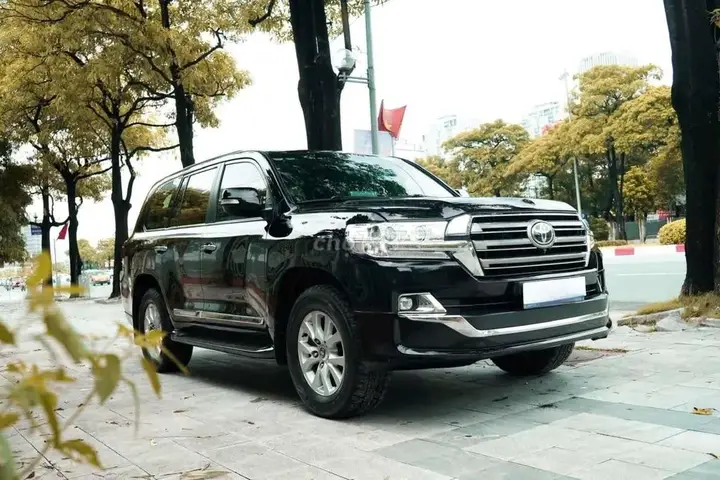 Toyota Land Cruiser 2016 photo 2