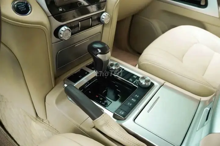 Toyota Land Cruiser 2016 photo 5
