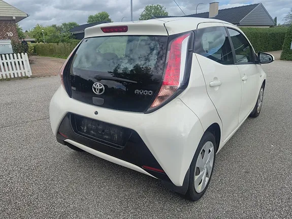 Toyota Aygo 2016 photo 4