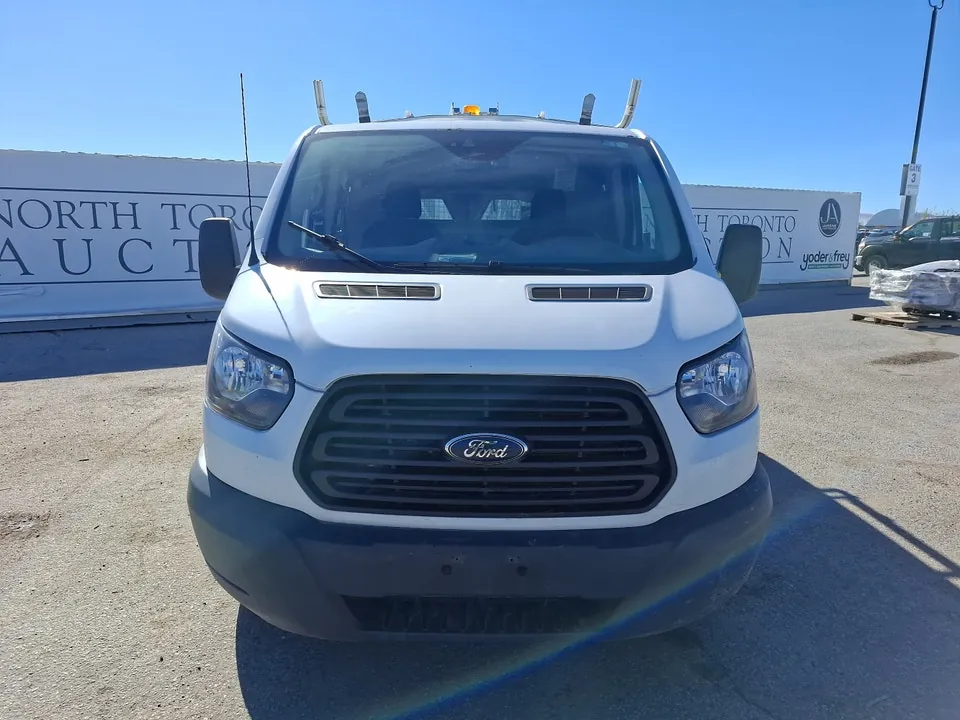 Ford Transit 2018 photo 2